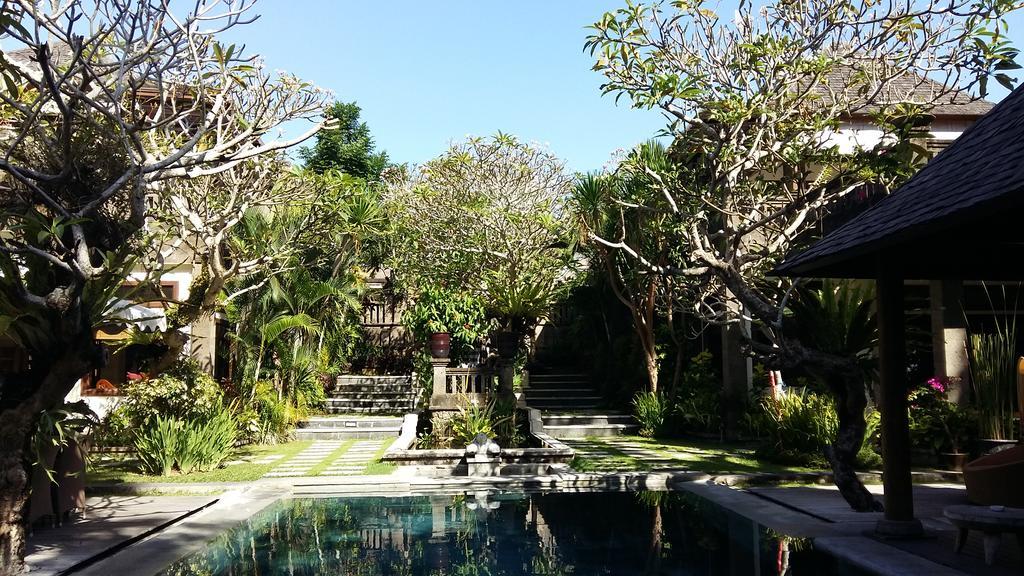 Arwana Estate Villa Seminyak  Ngoại thất bức ảnh