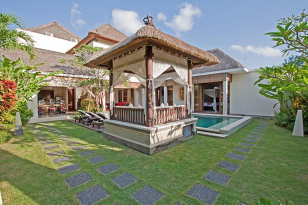 Arwana Estate Villa Seminyak  Ngoại thất bức ảnh