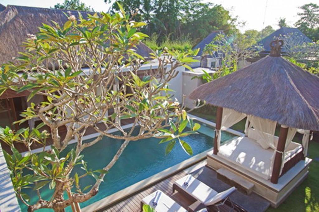 Arwana Estate Villa Seminyak  Ngoại thất bức ảnh