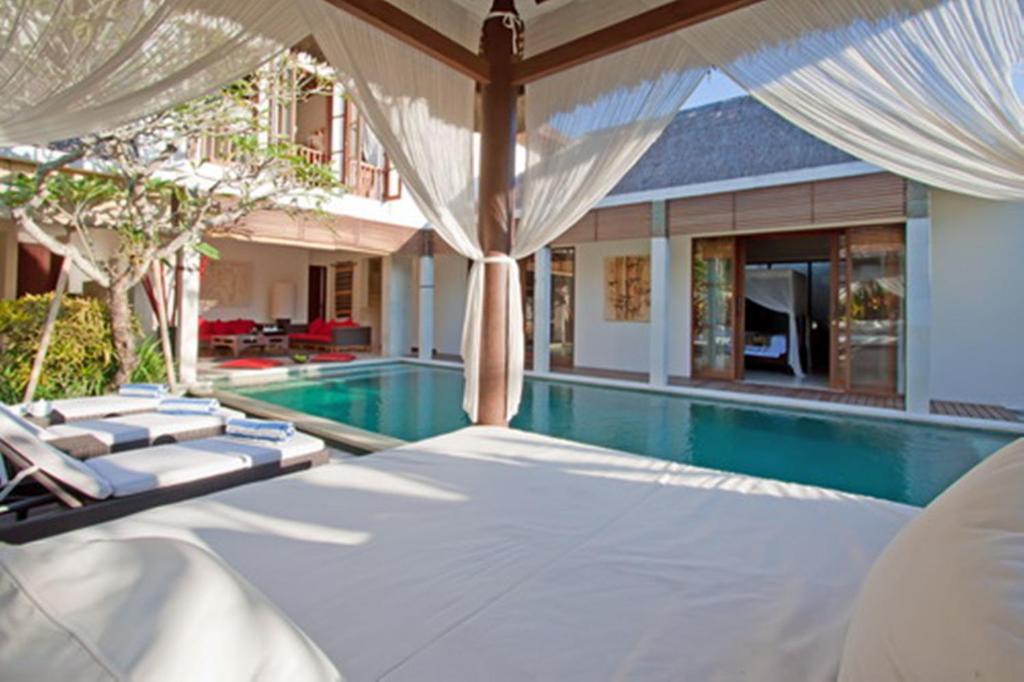 Arwana Estate Villa Seminyak  Ngoại thất bức ảnh