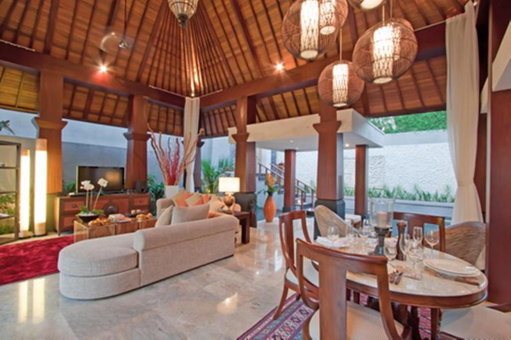 Arwana Estate Villa Seminyak  Ngoại thất bức ảnh