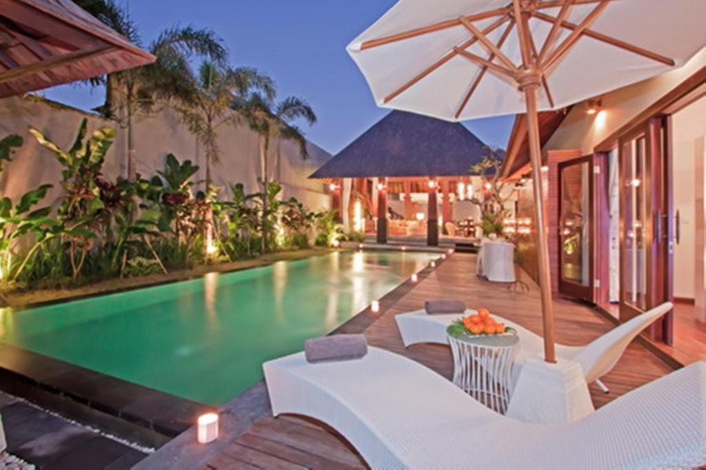 Arwana Estate Villa Seminyak  Ngoại thất bức ảnh