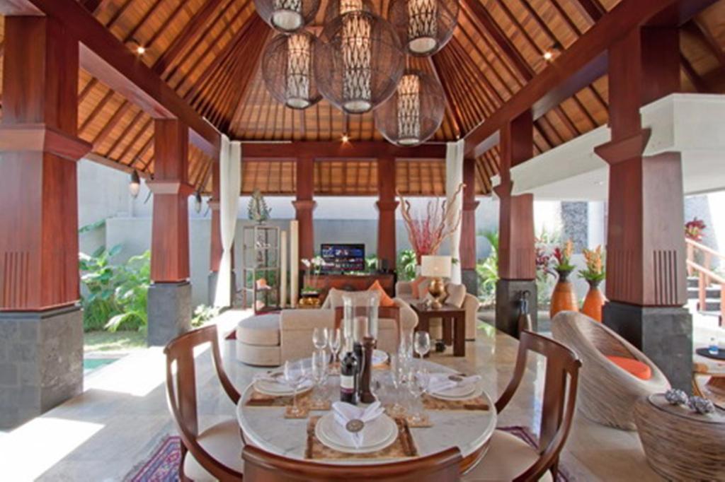 Arwana Estate Villa Seminyak  Ngoại thất bức ảnh